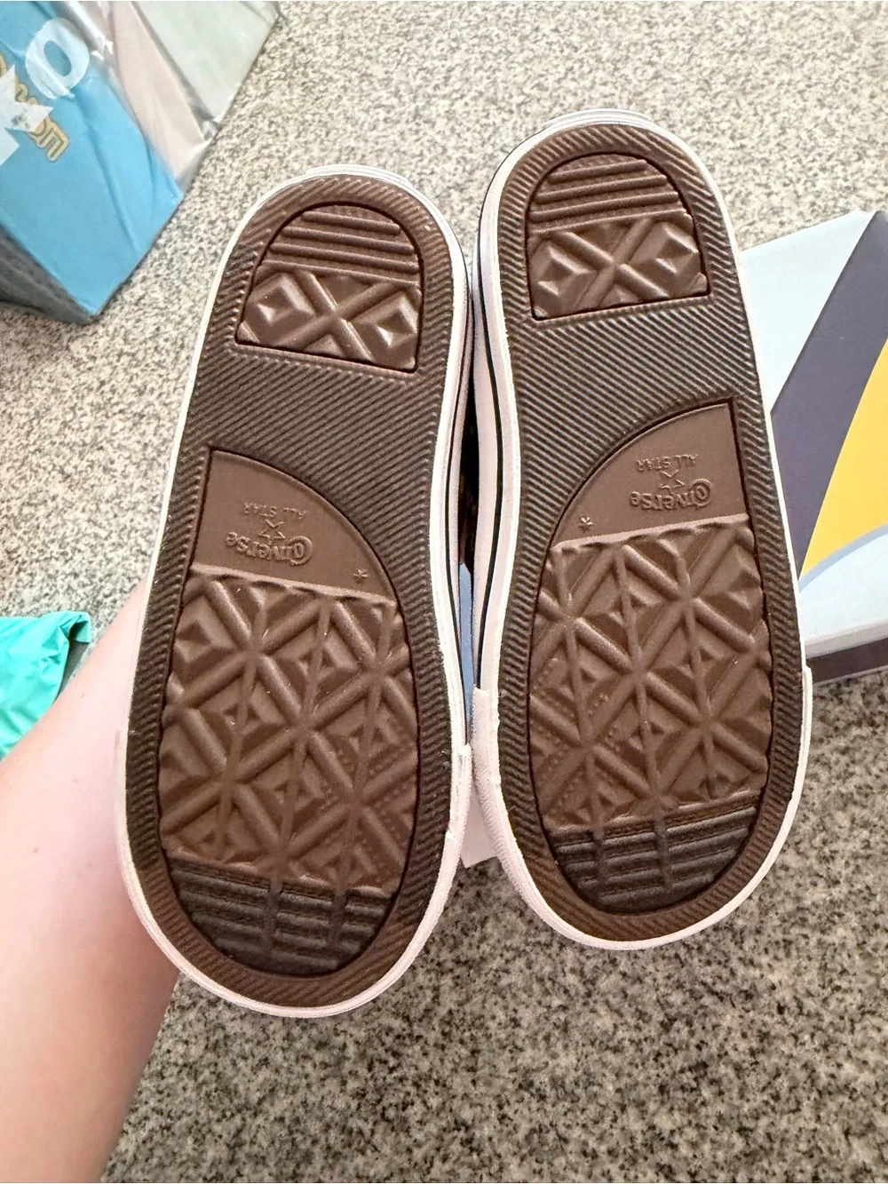 Converse Kids Black Bluey Velcro Sneakers size 10